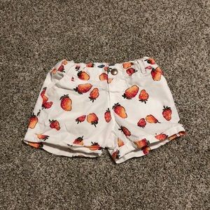 4t strawberry shorts